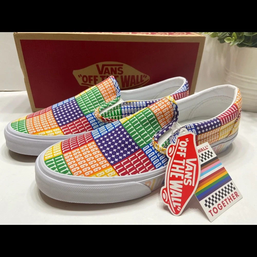 NEW VANS PRIDE LGBTQ Slip On Multicolor Rainbow Low Top Men’s 8.5 Women's 10,W7